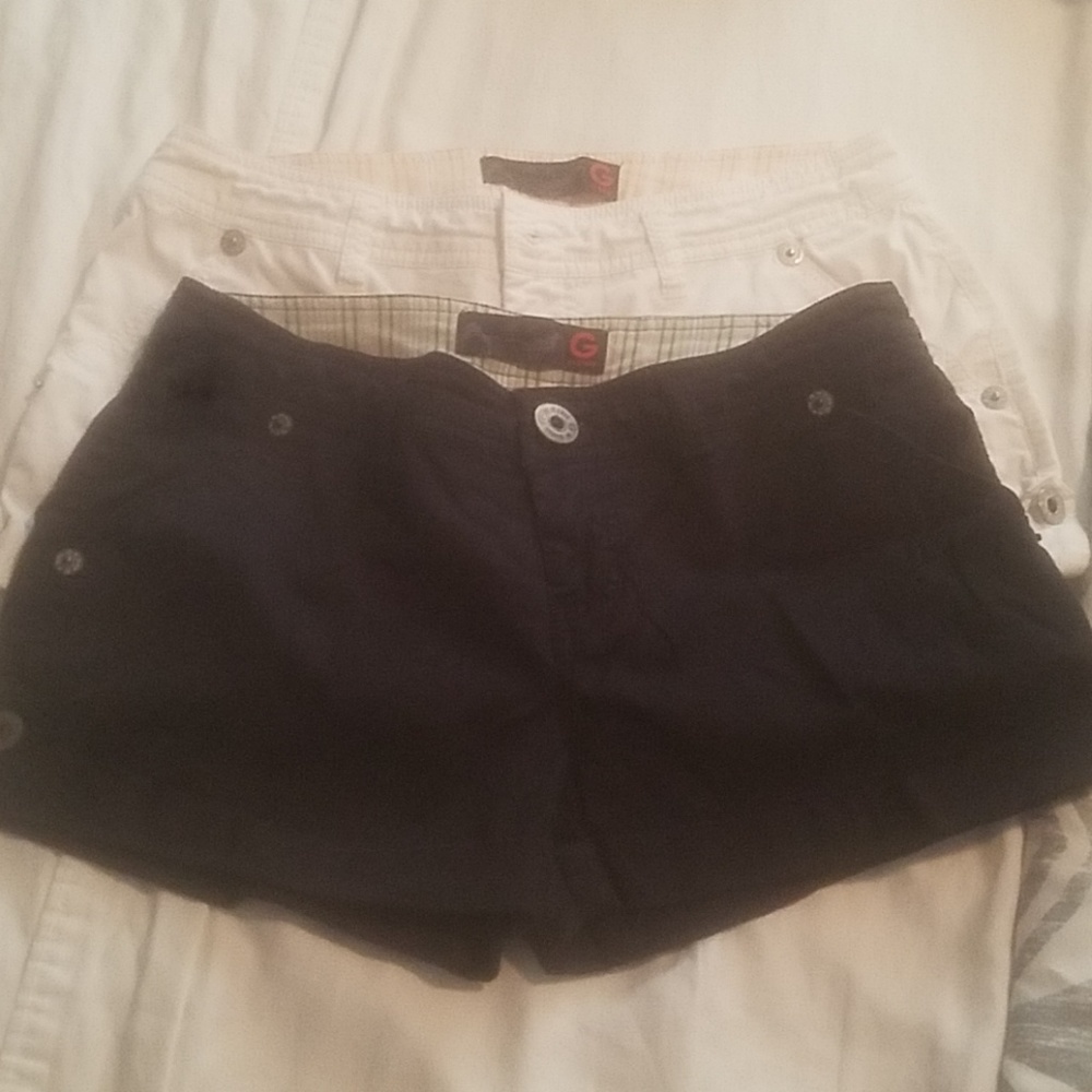 Shorts(Guess)